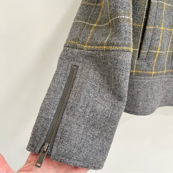 Banana Republic Women’s Faux Fur Plaid Moto Jacket Coat Wool Blend Gray Yellow M - Picture 13 of 16
